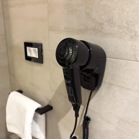Hotel Modrica 호텔 Modrica
