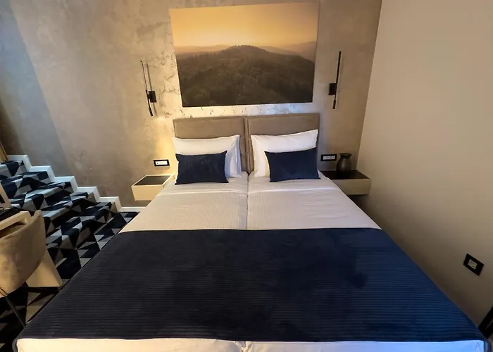 Hotel Modrica Отель