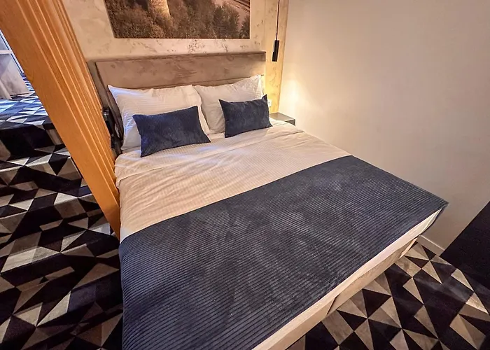 Отель Hotel Modrica 4*