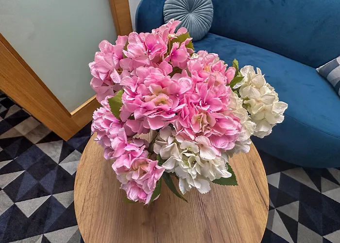 Hotel Modrica Отель